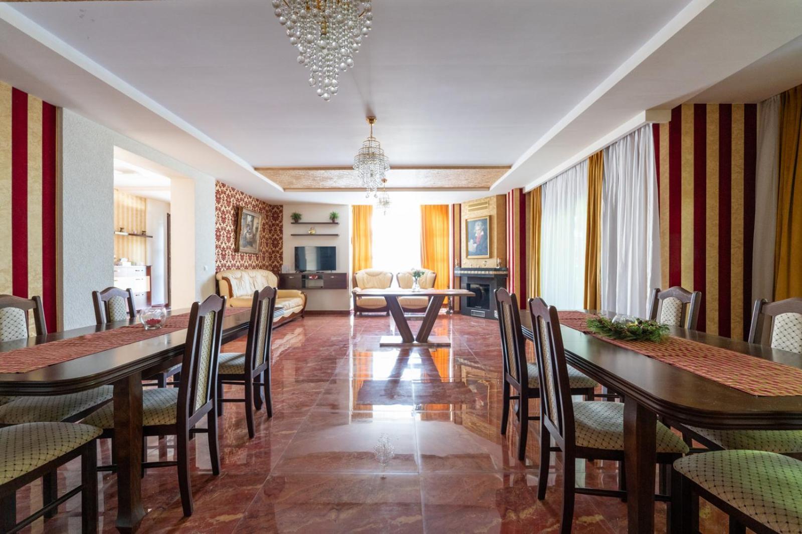 Farawayhomes Aparthotel Near Vienna Airport - Anytime Self Check-In Bruck an der Leitha Eksteriør bilde