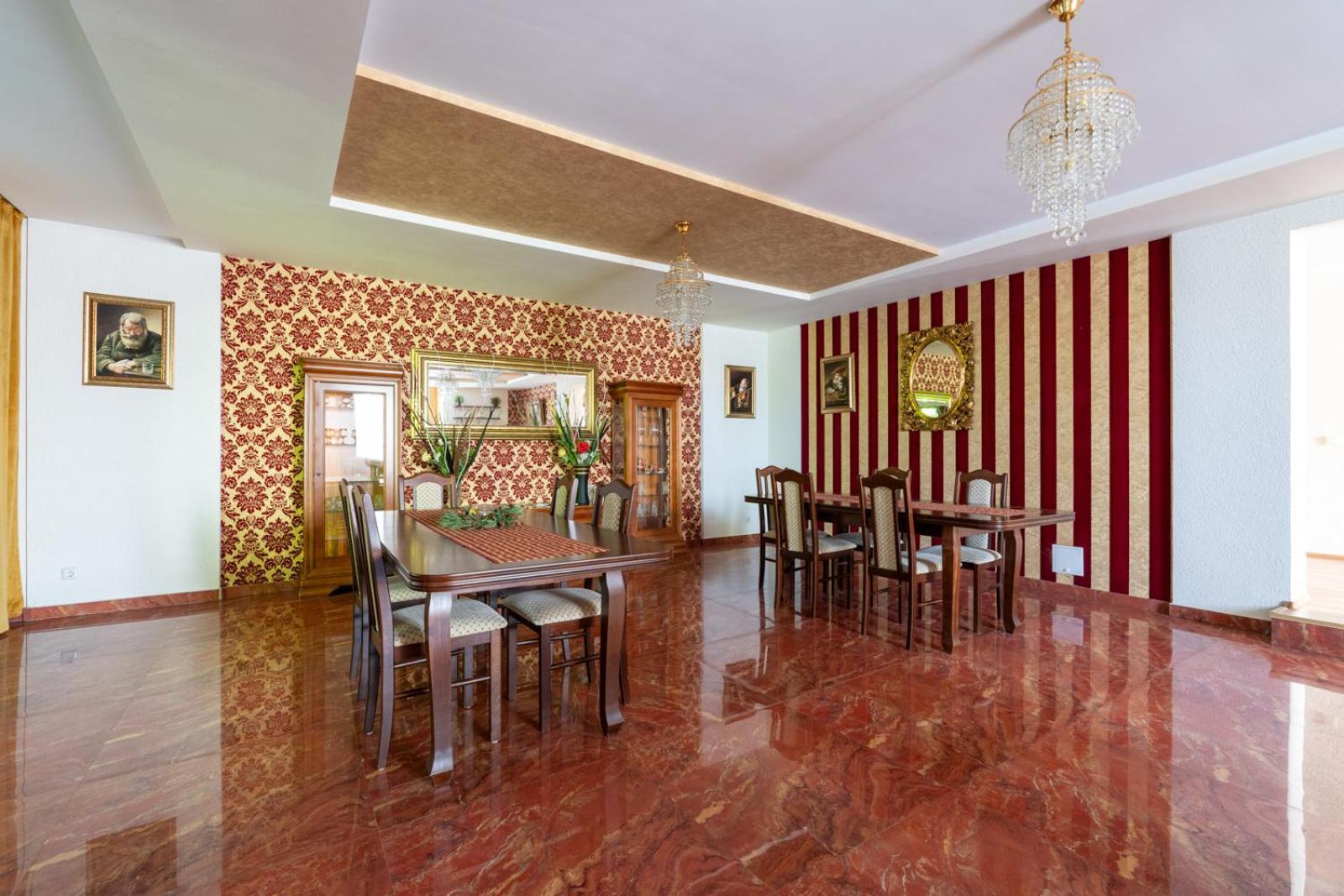 Farawayhomes Aparthotel Near Vienna Airport - Anytime Self Check-In Bruck an der Leitha Eksteriør bilde
