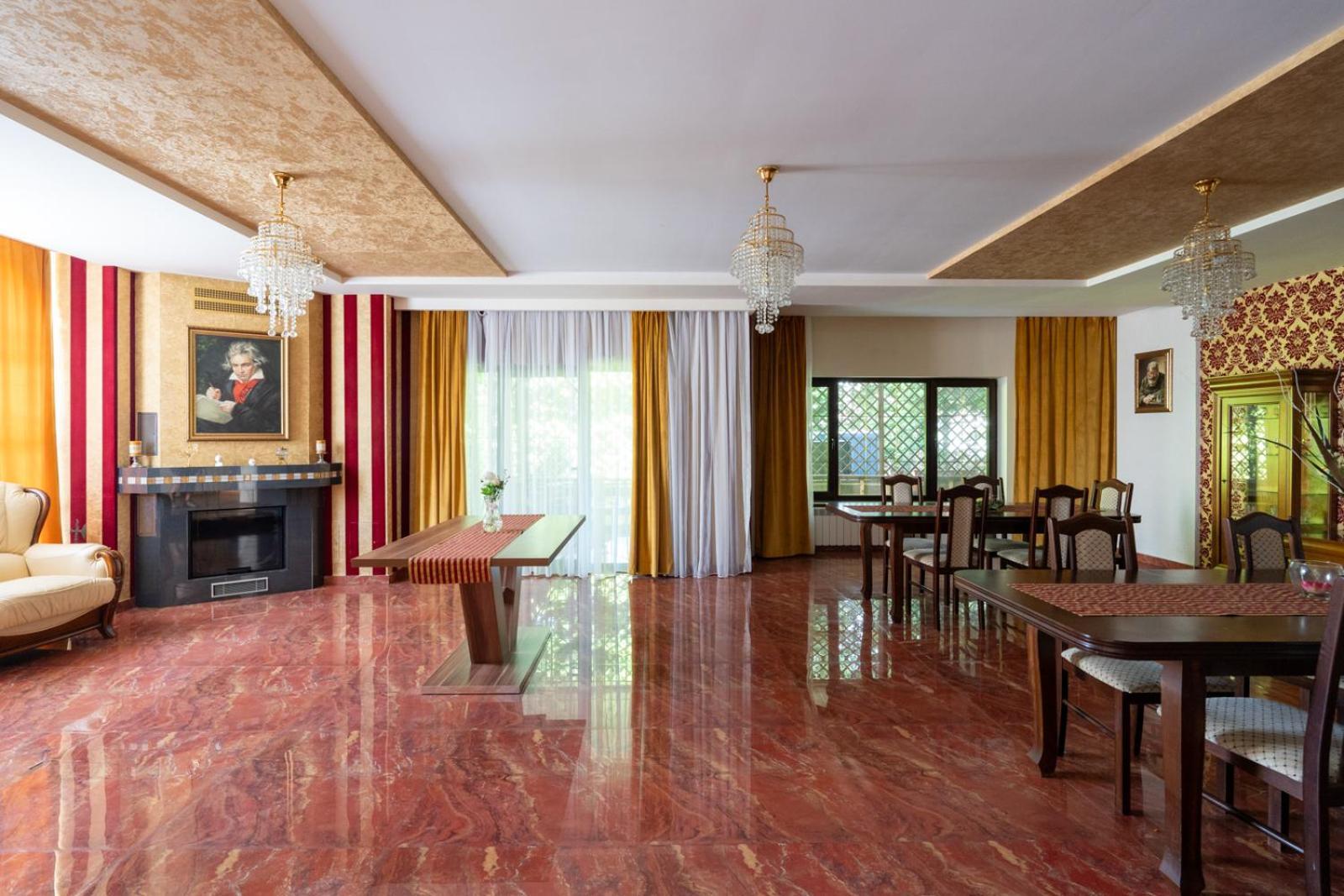 Farawayhomes Aparthotel Near Vienna Airport - Anytime Self Check-In Bruck an der Leitha Eksteriør bilde