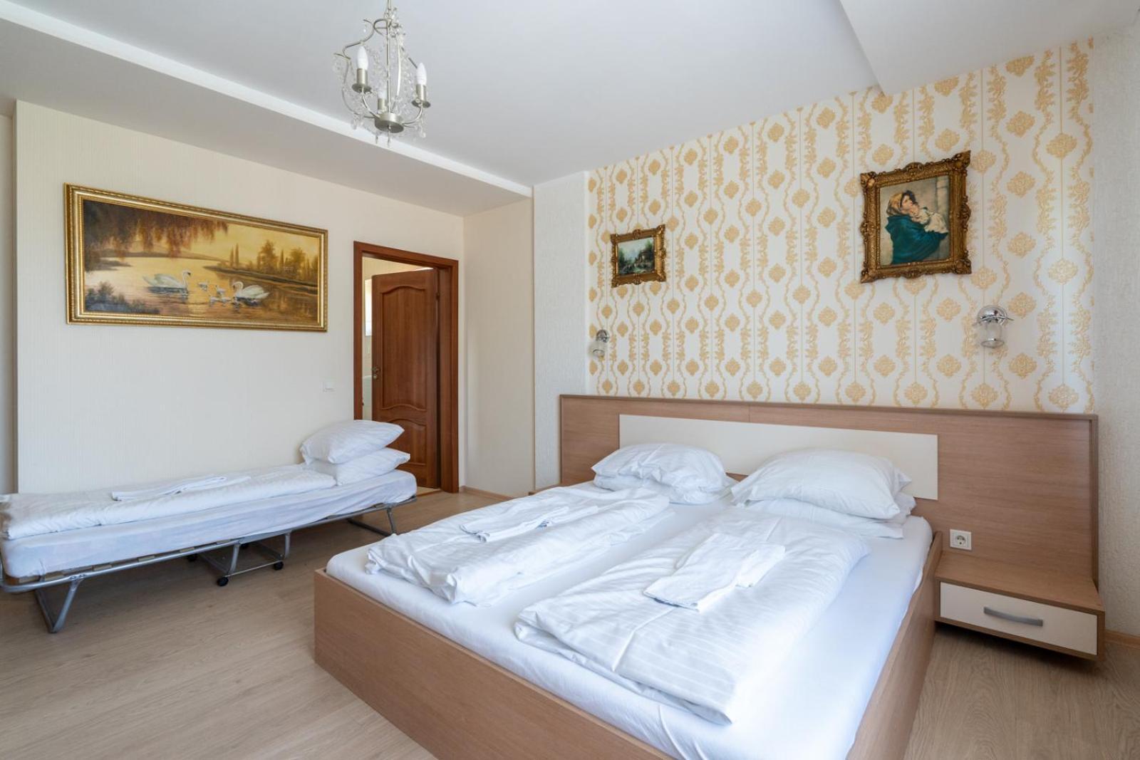 Farawayhomes Aparthotel Near Vienna Airport - Anytime Self Check-In Bruck an der Leitha Eksteriør bilde