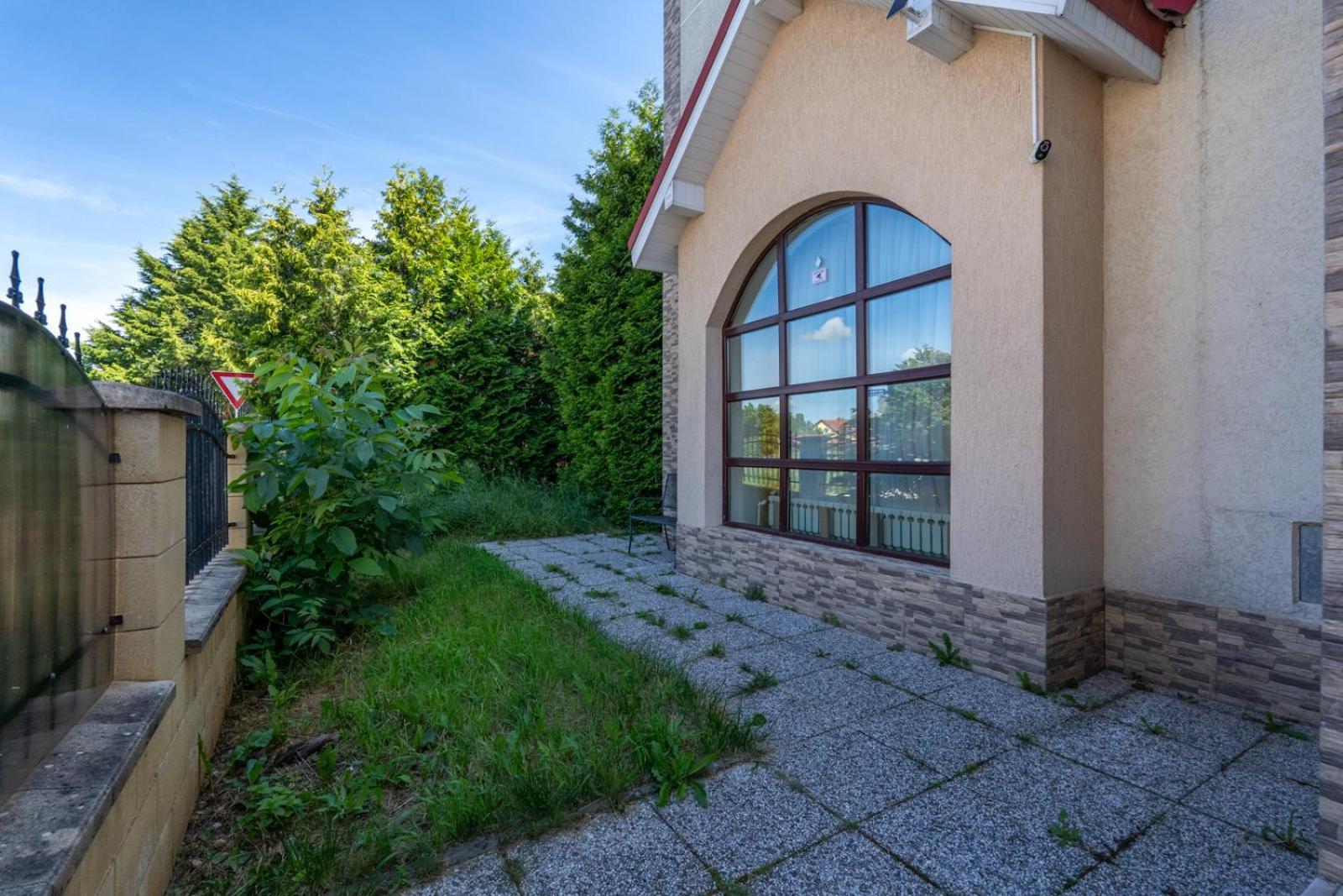Farawayhomes Aparthotel Near Vienna Airport - Anytime Self Check-In Bruck an der Leitha Eksteriør bilde